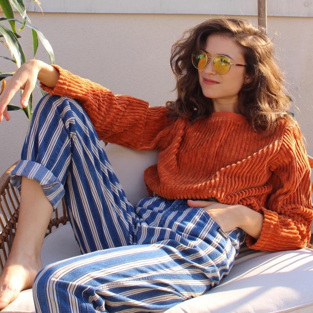 ORANGE CORDUROY CREWNECK